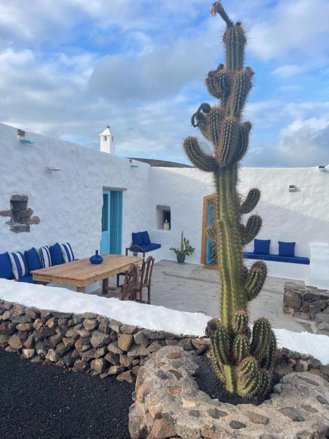 Finca Petite Vineyard Villa Tabayesco Luaran gambar